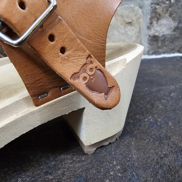 Sandgrens Madrid Handmade Woven Clogs Sandals - Picture 4 of 9